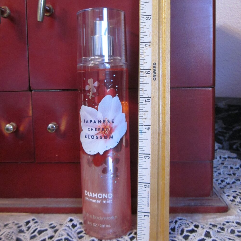 Bath Body Works Japanese Cherry Blossom Diamond Shimmer Mist